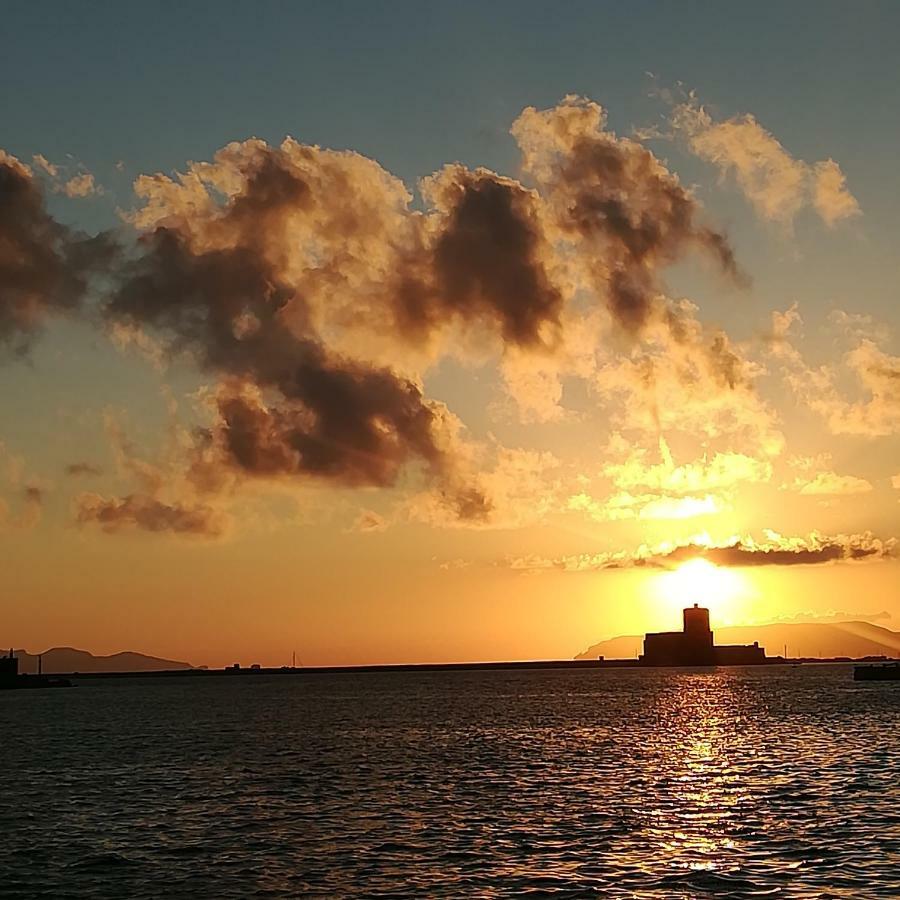Appartamento La Casa Delle Conchiglie Trapani Esterno foto
